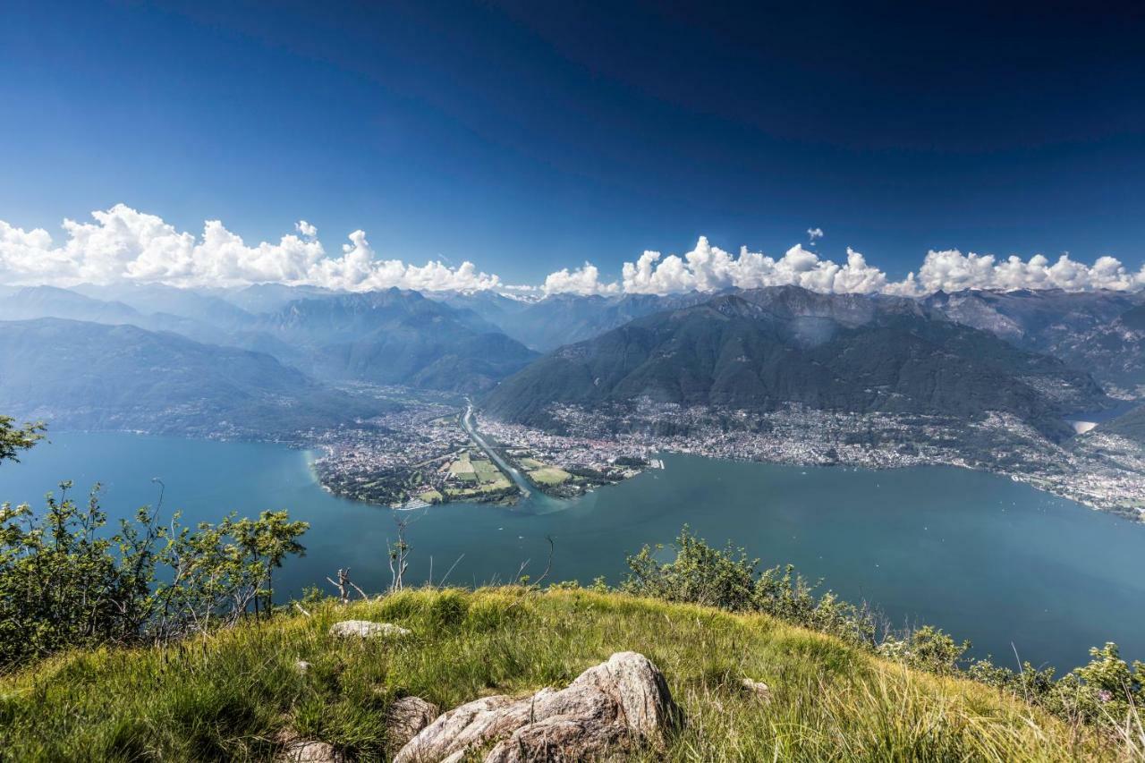 Residenze Dell'Angelo Hotel Locarno Bagian luar foto