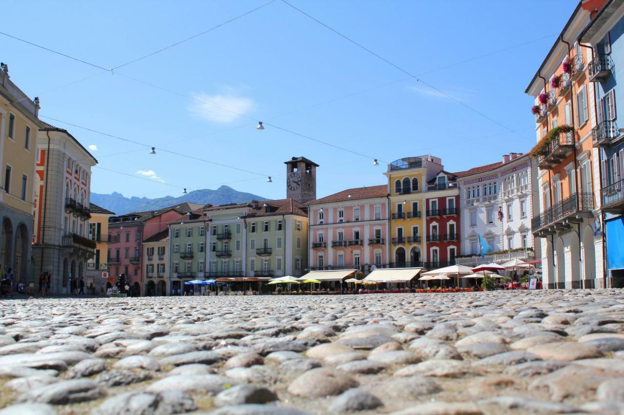 Residenze Dell'Angelo Hotel Locarno Bagian luar foto